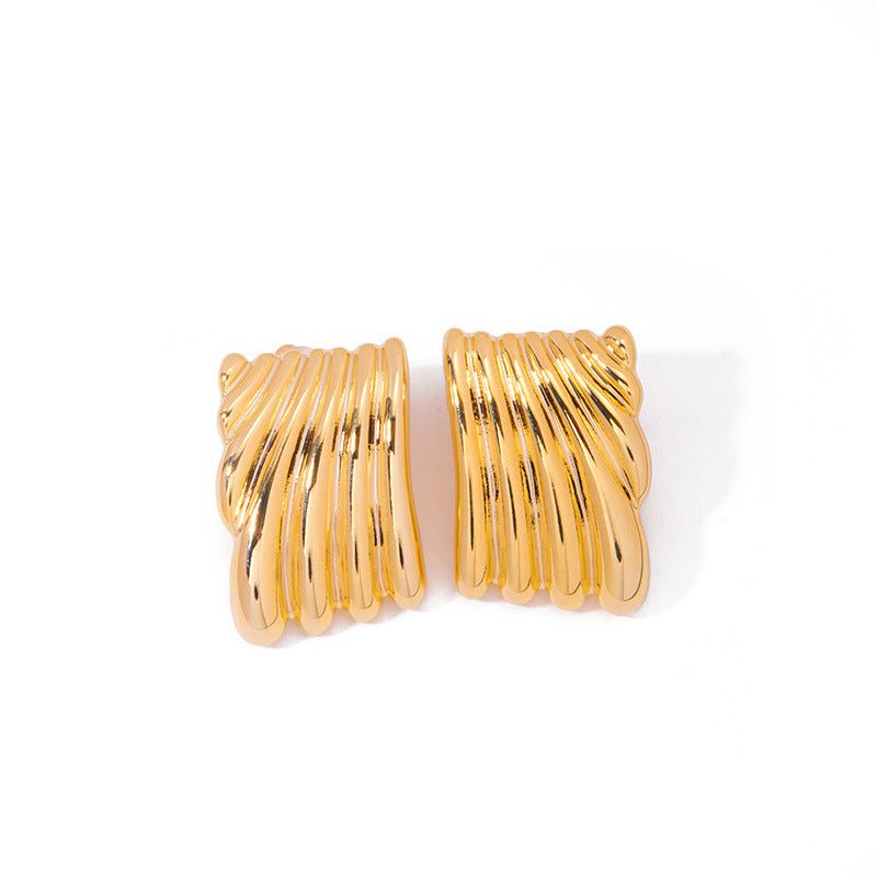 Alisa Gold Earrings